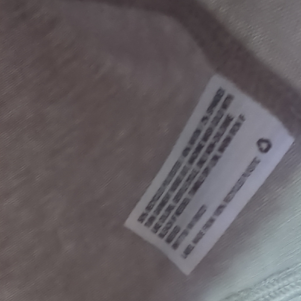 Goodfellow & Co. Long Sleeve Tee - Light Gray - Picture 5 of 7